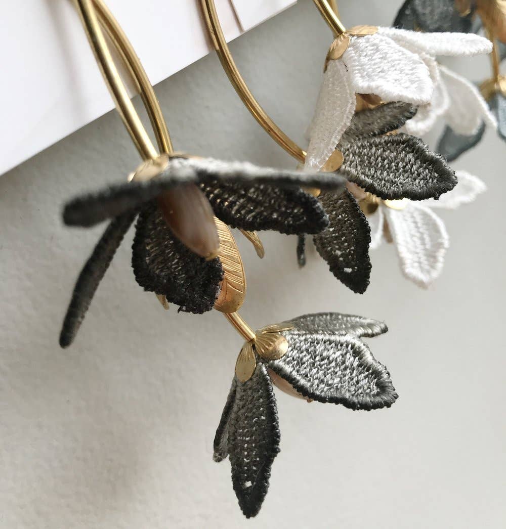 Tiaré necklace