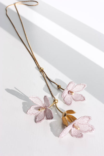 Tiaré necklace