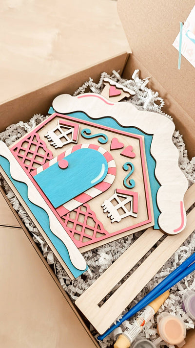 Kid's Paintable Gingerbread House - Christmas DIY