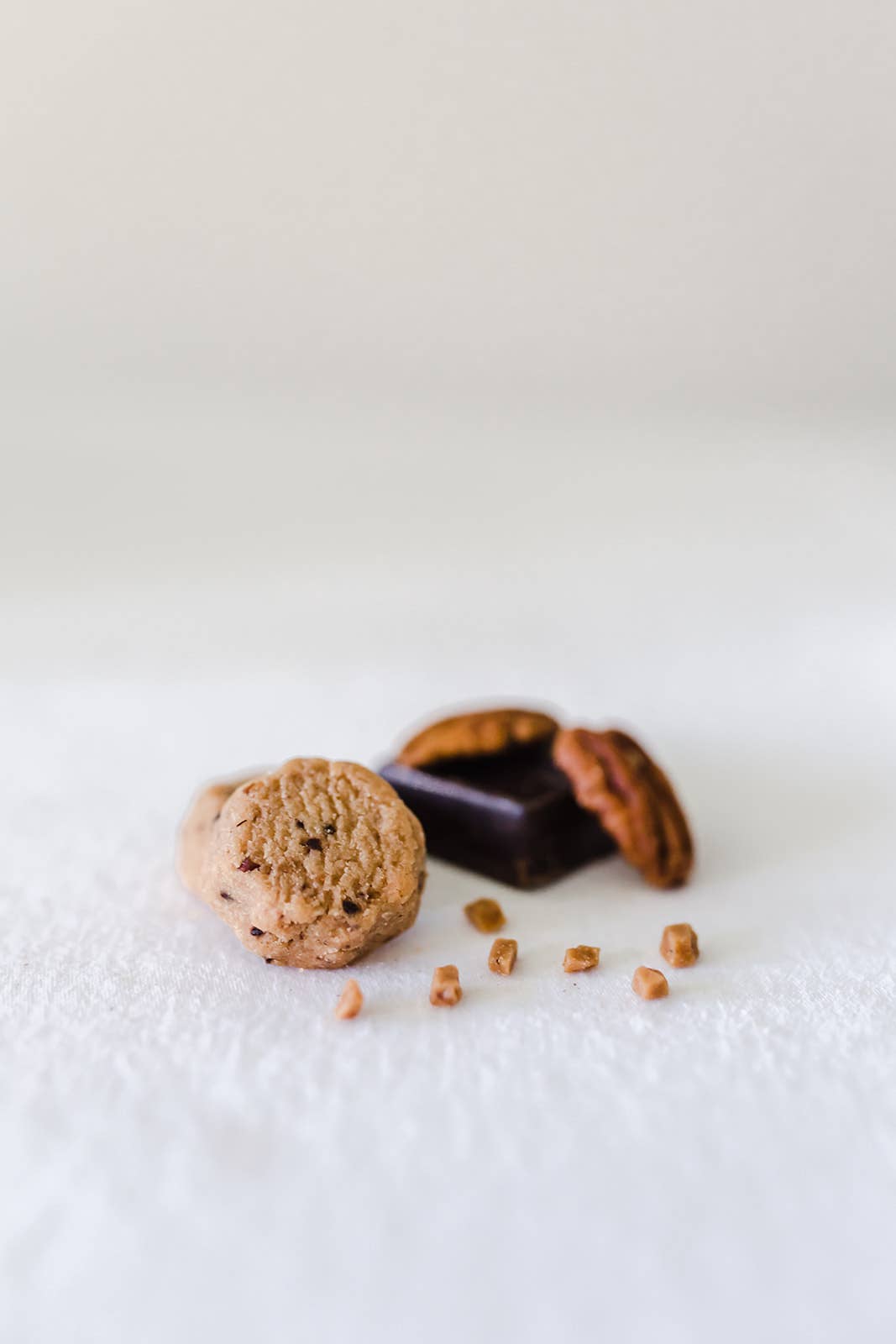 Dark Chocolate Toffee Pecan Shortbread Mini Cookie Jar