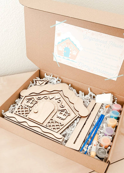 Kid's Paintable Gingerbread House - Christmas DIY