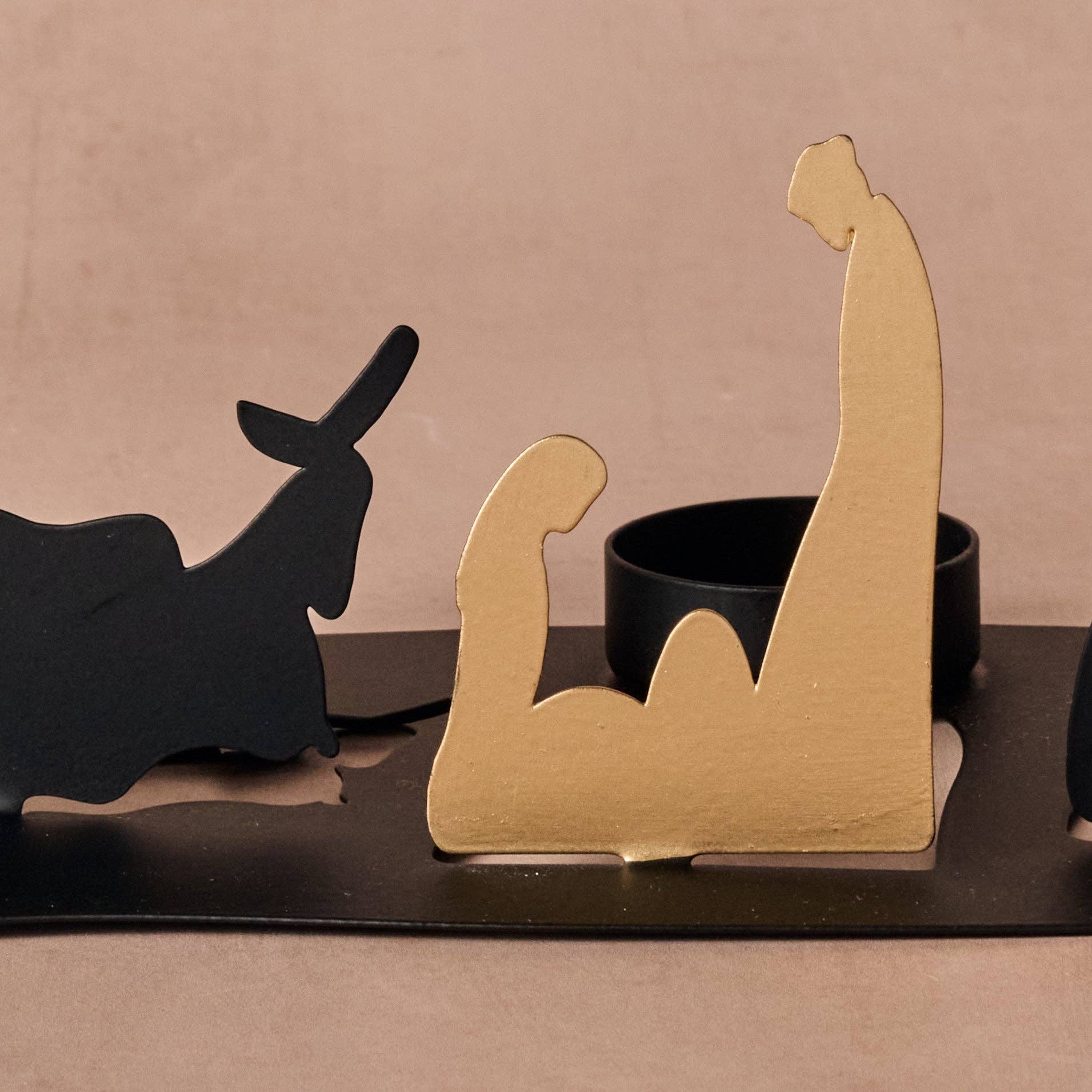 Traad Iron Nativity Creche: Ten Thousand Villages