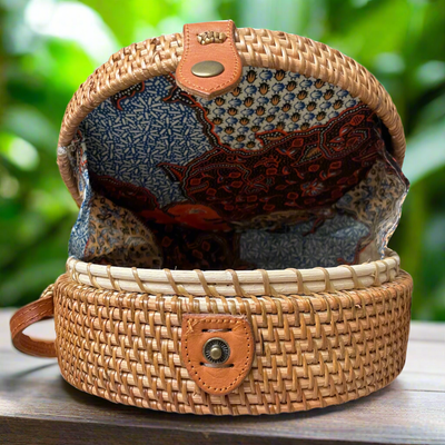 Round Rattan Purse